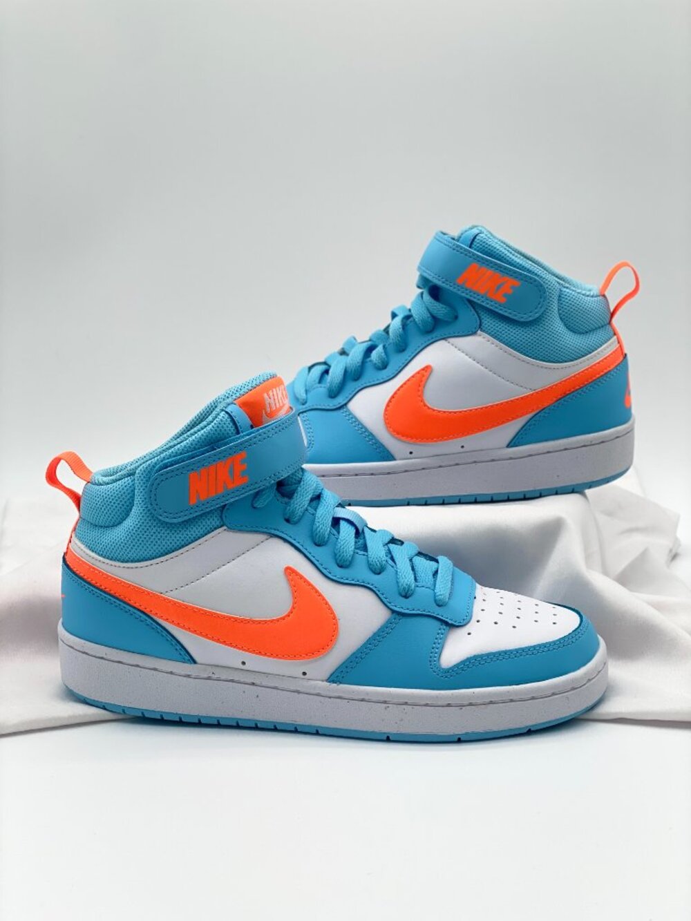 Nike Court Borough Mid 2 Kids Sneakers Aquarius Blue Total Orange 6Y